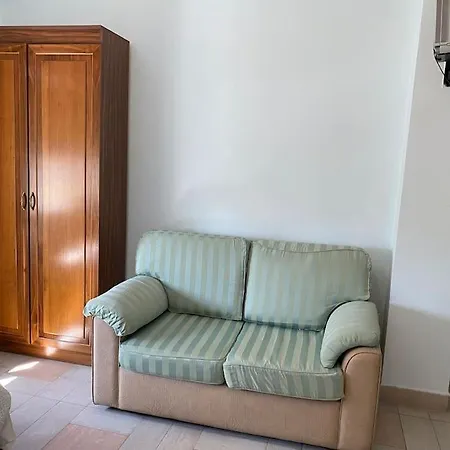 Downtown 2bedroom Balconies Ac Wifi Apartment Tirana
